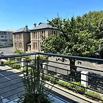 Cozy Rondebosch Apartment